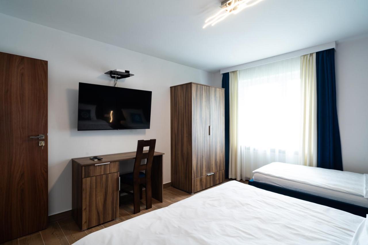 Apartament Zielony Przyladek Brwinow Exterior photo