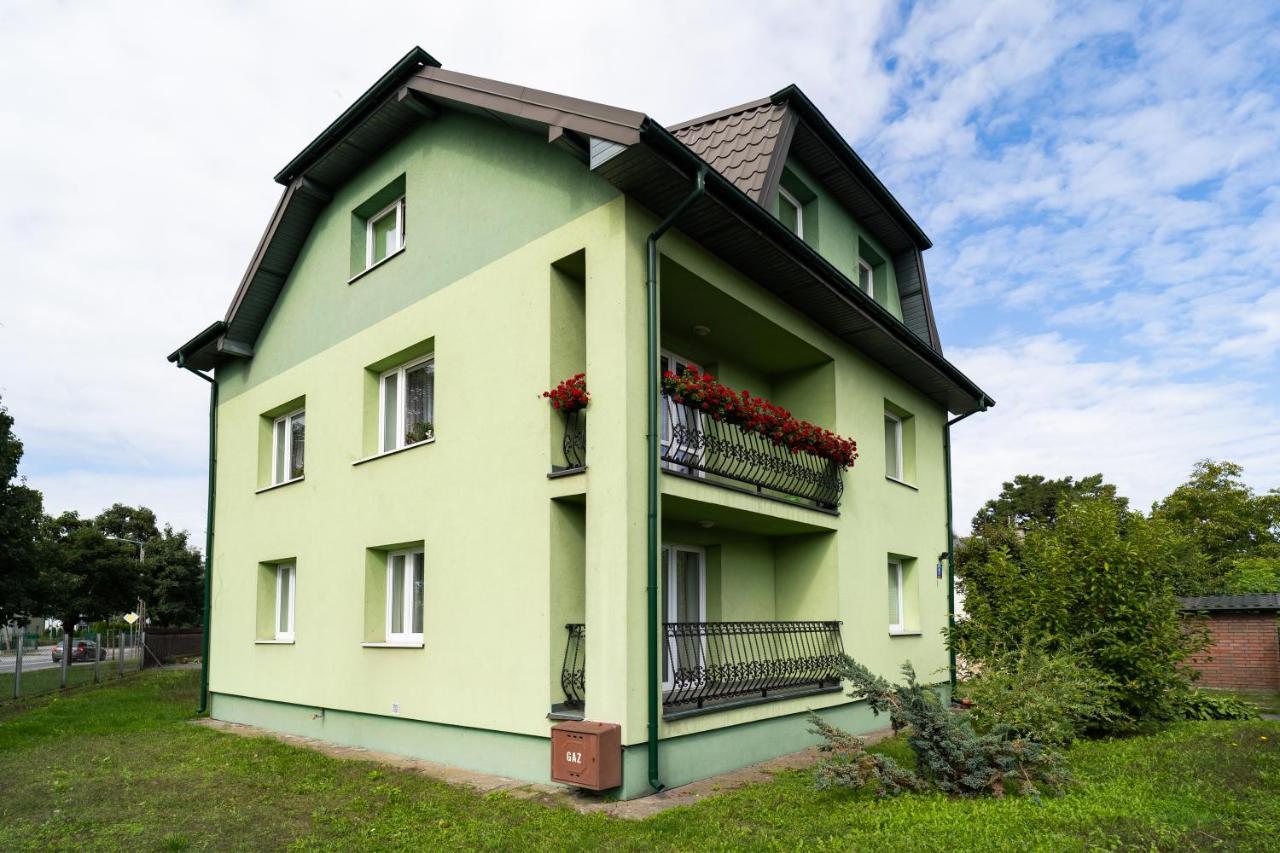 Apartament Zielony Przyladek Brwinow Exterior photo
